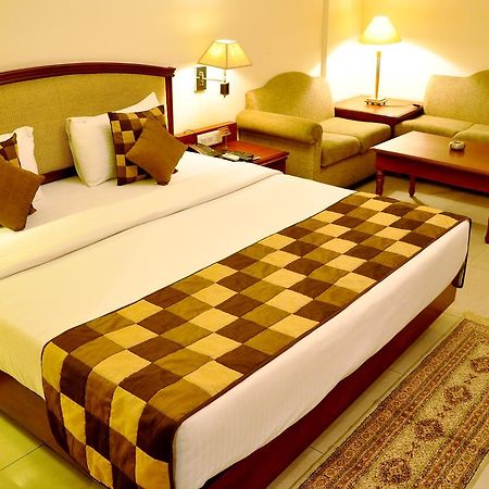 Hotel Jewel Palace New Delhi Exterior photo